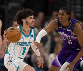 NBA-鲍尔17+5+5黄蜂9人上双150-95狂胜爵士55分